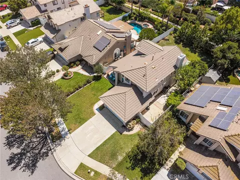 View/Area - 372 Spring Breeze Ct, Simi Valley, CA 93065 photo 1 of 16