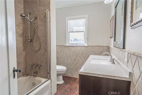Bath - 4578 Merrill, Riverside, CA 92506 photo 1 of 2
