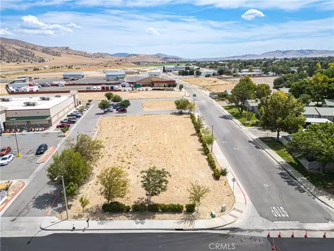 408 N Mill St, Tehachapi, CA 93561 photo 15