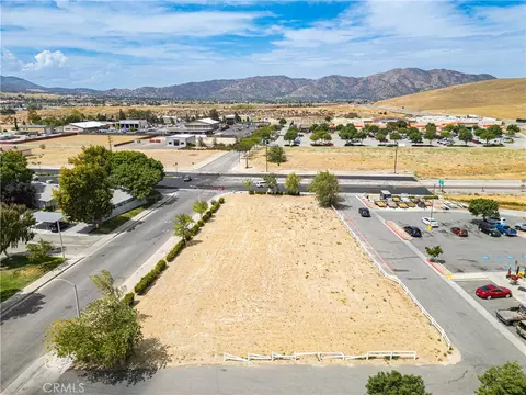 408 N Mill St, Tehachapi, CA 93561 photo 14