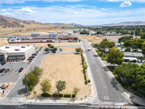 408 N Mill St, Tehachapi, CA 93561 photo 9