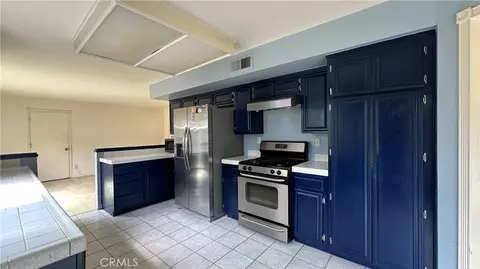 Kitchen - 12441 Mountain Trail St, Moorpark, CA 93021 photo 1 of 1