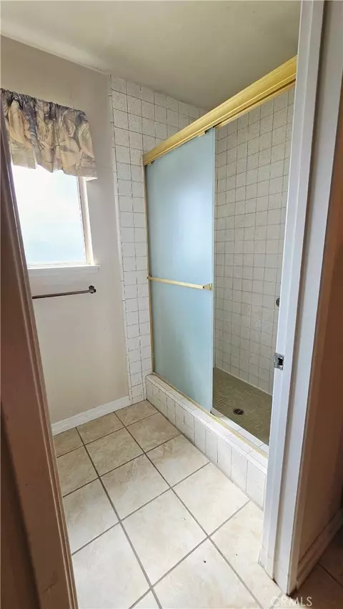 2800 Hill, Oxnard, CA 93035 photo 3