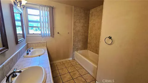 2800 Hill, Oxnard, CA 93035 photo 7
