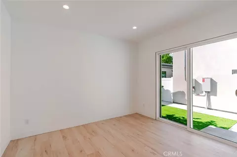 Bedroom - 6837 Yolanda Ave, Reseda, CA 91335 photo 9 of 21