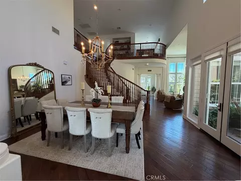 Dining - 4127 W Hemlock, Oxnard, CA 93035 photo 1 of 2