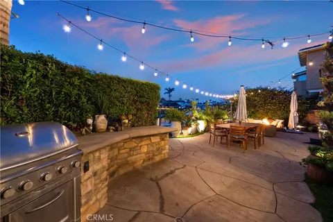 Exterior - 4127 W Hemlock, Oxnard, CA 93035 photo 3 of 12
