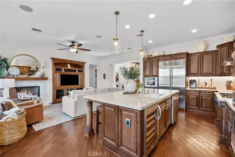 Kitchen - 4127 W Hemlock, Oxnard, CA 93035 photo 3 of 3