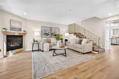 6446 Woodley Ave #3, Lake Balboa, CA 91406