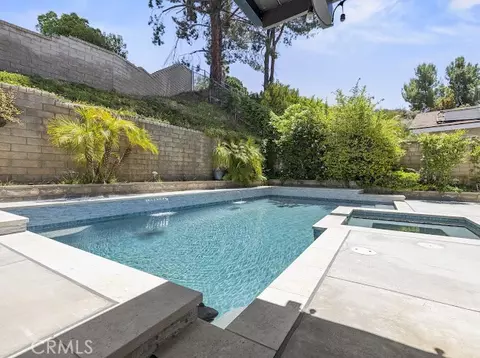 Exterior - 27214 Corry, Saugus, CA 91350 photo 7 of 18