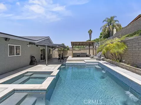 Exterior - 27214 Corry, Saugus, CA 91350 photo 9 of 18