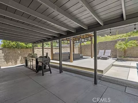 Exterior - 27214 Corry, Saugus, CA 91350 photo 13 of 18