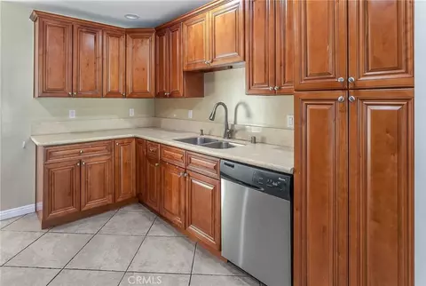 Kitchen - 6917 Tyrone Ave, Van Nuys, CA 91405 photo 1 of 4