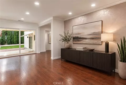 Entry Way - 6917 Tyrone Ave, Van Nuys, CA 91405 photo 1 of 1