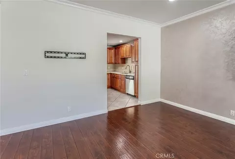 Living - 6917 Tyrone Ave, Van Nuys, CA 91405 photo 3 of 5