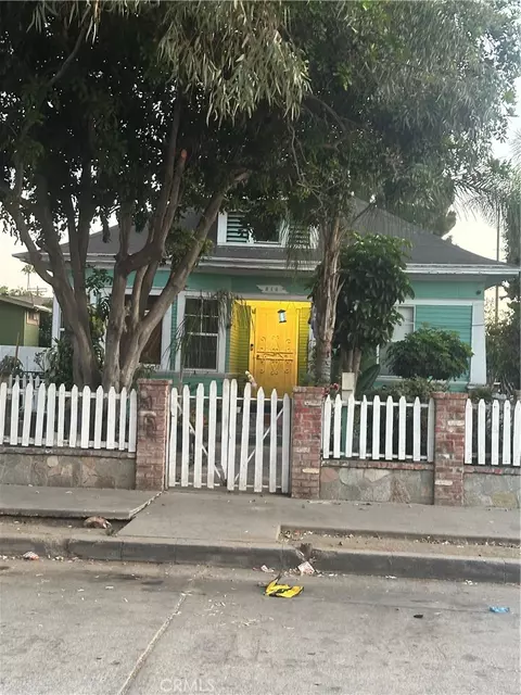 516 E 23rd, Los Angeles, CA 90011