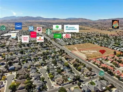 47 Vic Avenue R11, Palmdale, CA 93553