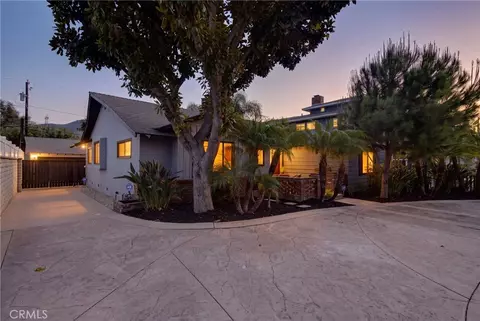 Exterior - 1812 W Riverside, Burbank, CA 91506 photo 12 of 17