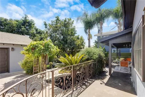 Exterior - 1812 W Riverside, Burbank, CA 91506 photo 3 of 17