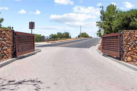 View/Area - 11783 Everly Dr, Corona, CA 92883 photo 7 of 7