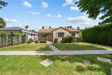 17465 Bullock St, Encino, CA 91316