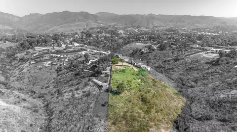 6771 Wandermere Rd, Malibu, CA 90265 photo 8