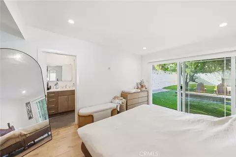 Bedroom - 13135 Chandler Blvd, Sherman Oaks, CA 91401 photo 12 of 13