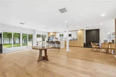 Other - 13135 Chandler Blvd, Sherman Oaks, CA 91401 photo 6 of 7