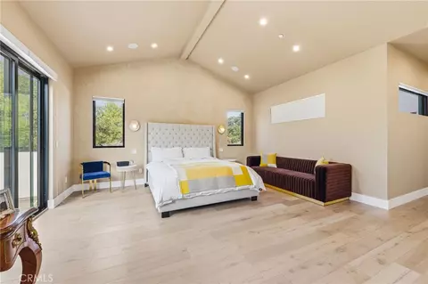 Bedroom - 13135 Chandler Blvd, Sherman Oaks, CA 91401 photo 1 of 13
