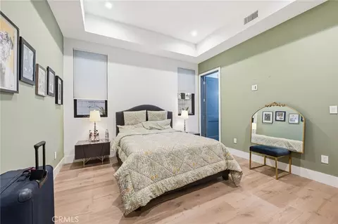 Bedroom - 13135 Chandler Blvd, Sherman Oaks, CA 91401 photo 11 of 13