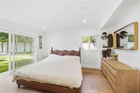 Bedroom - 13135 Chandler Blvd, Sherman Oaks, CA 91401 photo 13 of 13