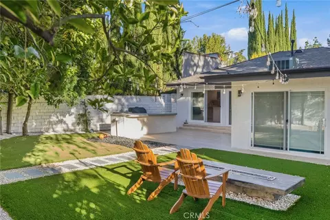 Exterior - 13135 Chandler Blvd, Sherman Oaks, CA 91401 photo 21 of 24