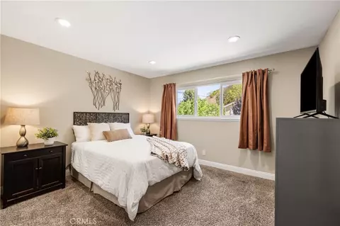 Bedroom - 622 Comet Ave, Simi Valley, CA 93065 photo 1 of 4