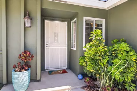 Entry Way - 622 Comet Ave, Simi Valley, CA 93065 photo 1 of 1