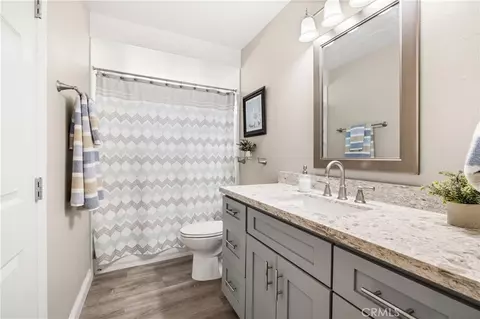 Bath - 622 Comet Ave, Simi Valley, CA 93065 photo 1 of 2