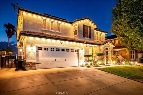 3327 Club Rancho Dr, Palmdale, CA 93551