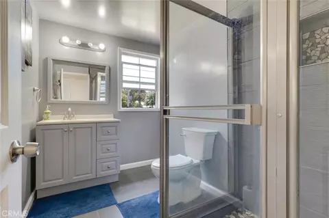 Bath - 18027 Hatton St, Reseda, CA 91335 photo 3 of 3