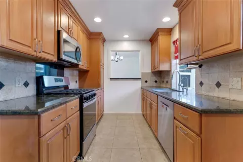 Kitchen - 18027 Hatton St, Reseda, CA 91335 photo 1 of 4