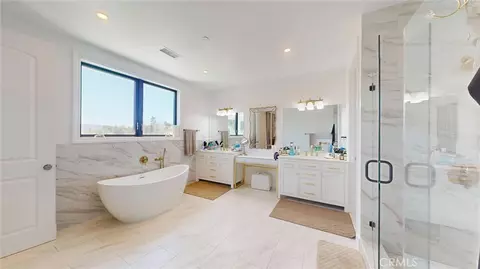 Bath - 276 Capri, Simi Valley, CA 93065 photo 4 of 6