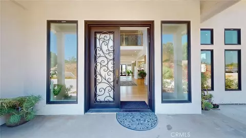 Entry Way - 276 Capri, Simi Valley, CA 93065 photo 1 of 2
