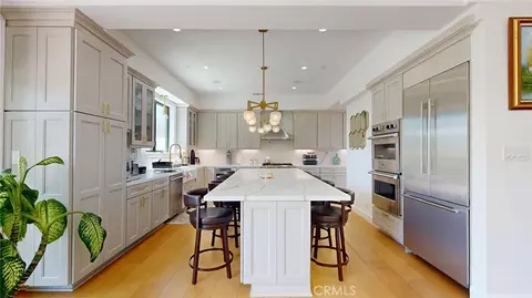 Kitchen - 276 Capri, Simi Valley, CA 93065 photo 4 of 9