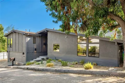22250 Capulin Ct, Woodland Hills, CA 91364