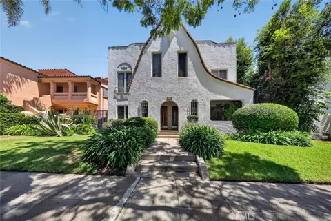 132 N La Peer Dr, Beverly Hills, CA 90211