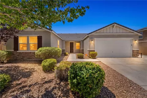 44635 Camolin, Lancaster, CA 93534