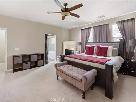 Bedroom - 27364 Ellery Pl, Saugus, CA 91350 photo 2 of 7