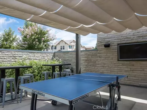 Exterior - 27364 Ellery Pl, Saugus, CA 91350 photo 11 of 12