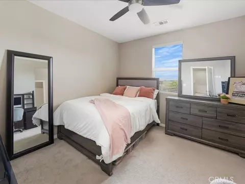 Bedroom - 27364 Ellery Pl, Saugus, CA 91350 photo 6 of 7