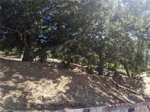 1036 Loma Ln, Simi Valley, CA 93063 photo 3