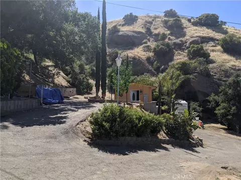 1036 Loma Ln, Simi Valley, CA 93063 photo 4