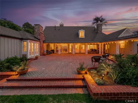 Exterior - 4217 Cedar Ave, Long Beach, CA 90807 photo 7 of 15